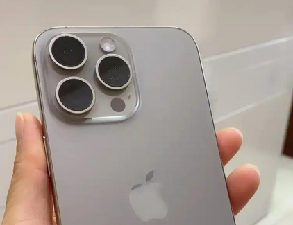 万秀iPhone15序列号查询分享如何查找苹果15手机序列号的位置
